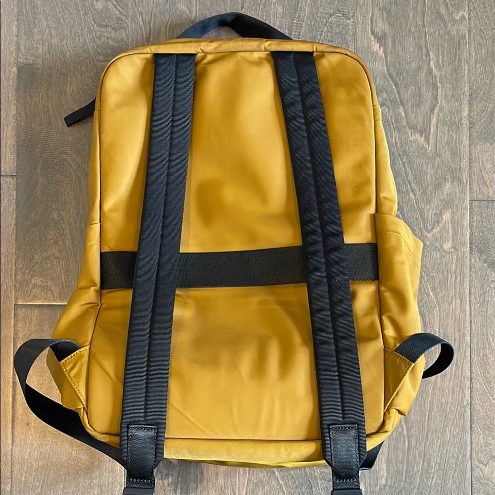 lululemon Everyday Backpack 2.0